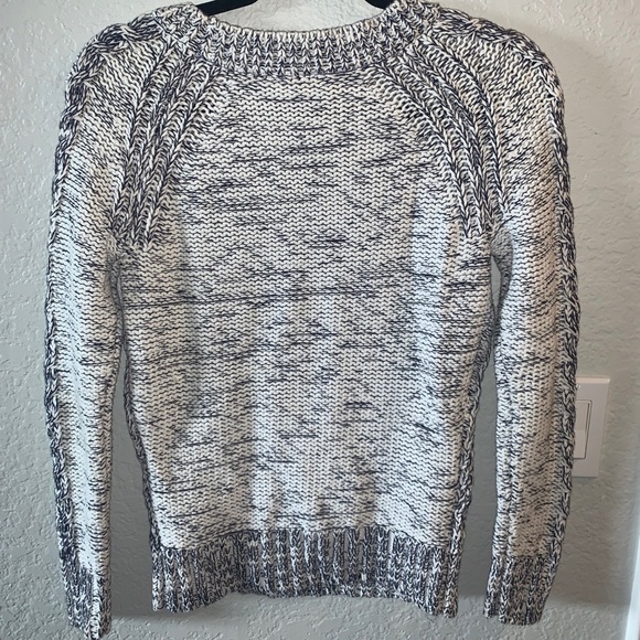 Blue & white knit sweater - Picture 3 of 5